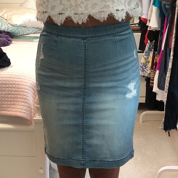 bebe denim skirt
